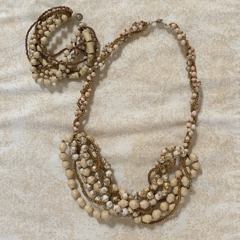 31 Bits Necklace & Matching Bracelet Gold & Cream